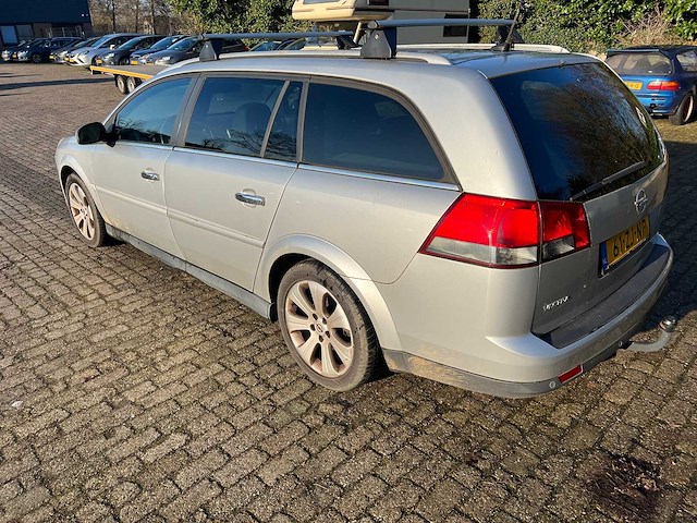 Opel vectra wagon 1.8-16v executive, 61-zj-np - afbeelding 4 van  11