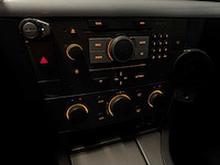 Opel vectra wagon 2.2-16v v-line 2005 | 40-rk-kt - afbeelding 20 van  21