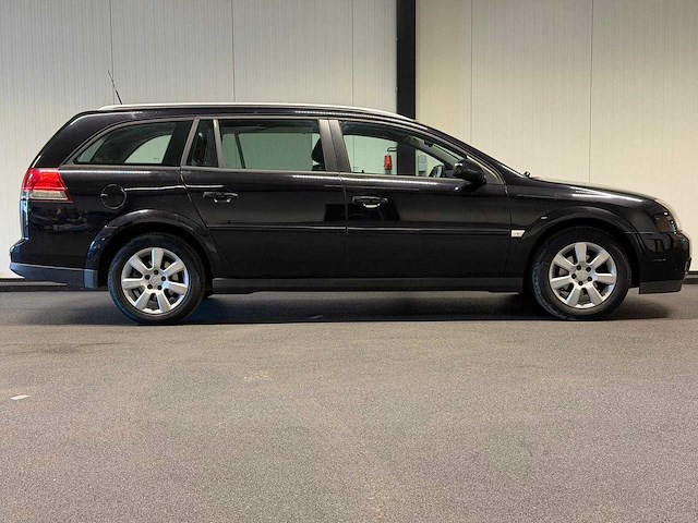 Opel vectra wagon 2.2-16v v-line 2005 | 40-rk-kt - afbeelding 21 van  21