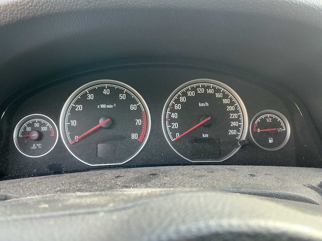 Opel vectra wagon 26-zh-zk - afbeelding 8 van  32