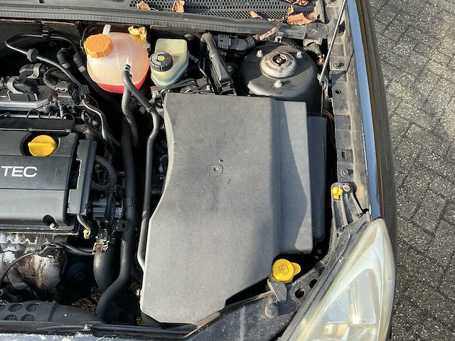 Opel vectra wagon 26-zh-zk - afbeelding 26 van  32