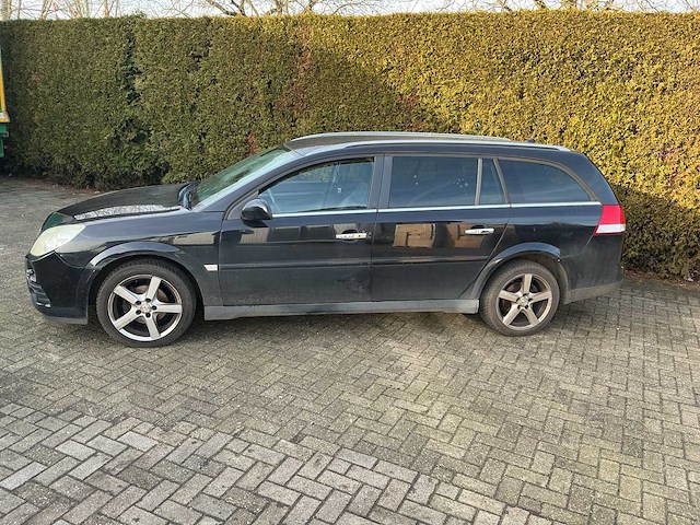 Opel vectra wagon 26-zh-zk - afbeelding 31 van  32