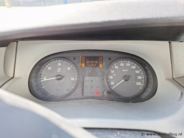 Opel vivaro-2 2.5cdti/107kw-dpf-e4 2.9t l2h1- kenteken: 9-vbr-16 (locatie: den haag) - afbeelding 9 van  10