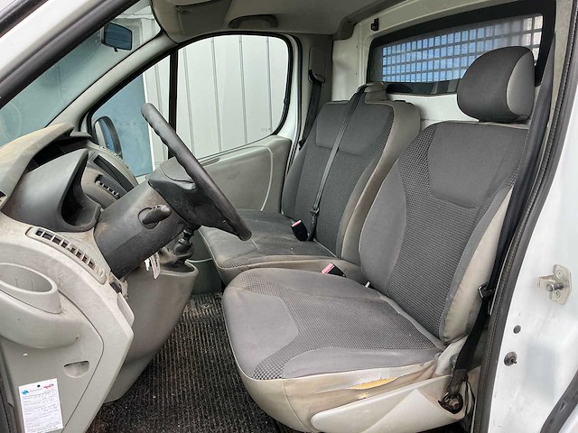 Opel vivaro 2.0i l2 bedrijfswagen - afbeelding 3 van  26