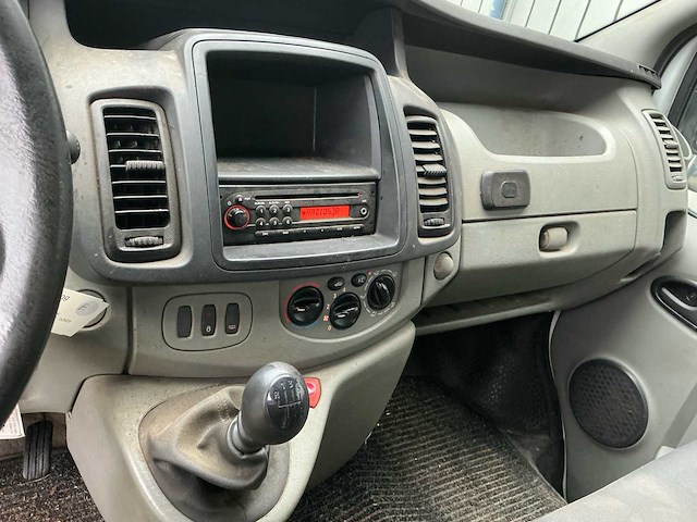 Opel vivaro 2.0i l2 bedrijfswagen - afbeelding 5 van  26