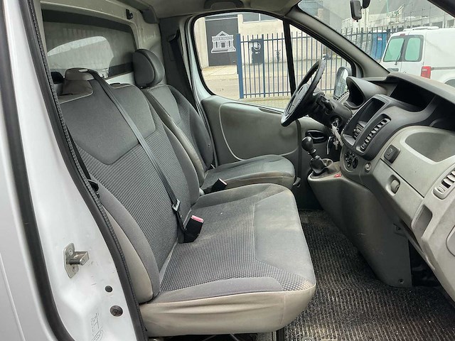 Opel vivaro 2.0i l2 bedrijfswagen - afbeelding 6 van  26