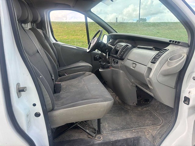 Opel vivaro 2.5 cdti l1h1 | 69-vzk-7 i - afbeelding 7 van  13