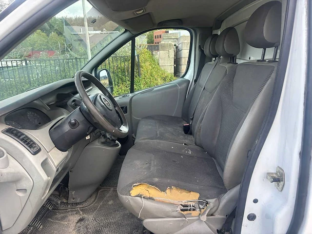 Opel vivaro 2.5 cdti l1h1 | 69-vzk-7 i - afbeelding 4 van  13