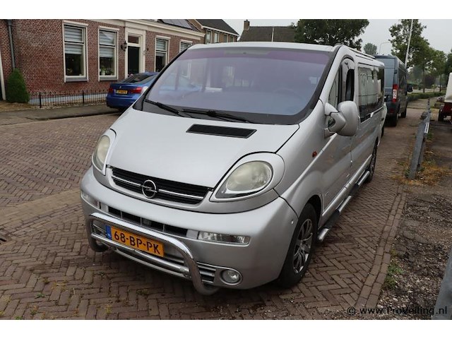Opel vivaro 2.5 cdti l2 h1 dc bedrijfsauto | dubbel cabine | kenteken 68-bp-pk - afbeelding 11 van  17