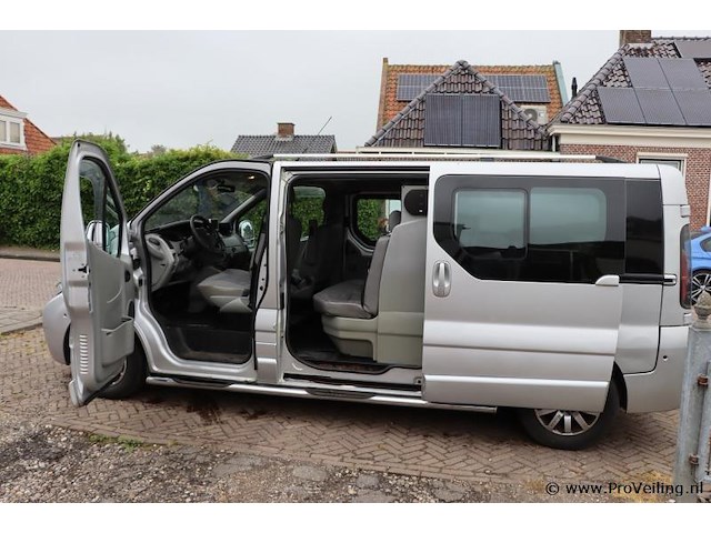 Opel vivaro 2.5 cdti l2 h1 dc bedrijfsauto | dubbel cabine | kenteken 68-bp-pk - afbeelding 16 van  17