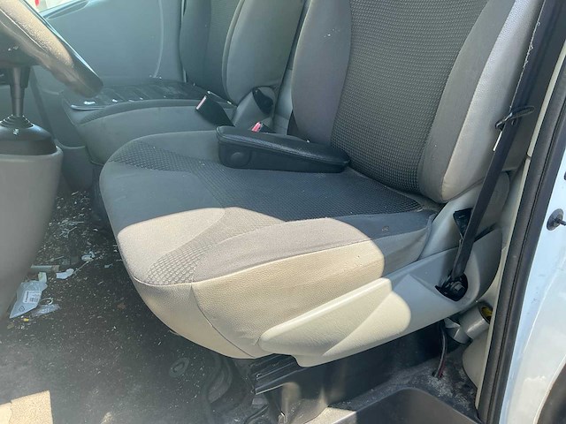 Opel vivaro bedrijfswagen (vf-076-z) - afbeelding 34 van  34