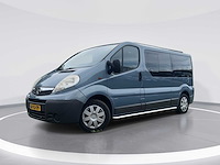 Opel vivaro combi 2.0i l2h1 | 67-xj-zv