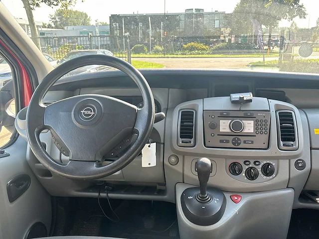 Opel vivaro combi 2.5 cdti l2h1 9 pers. | 54-kvt-6 - afbeelding 30 van  35
