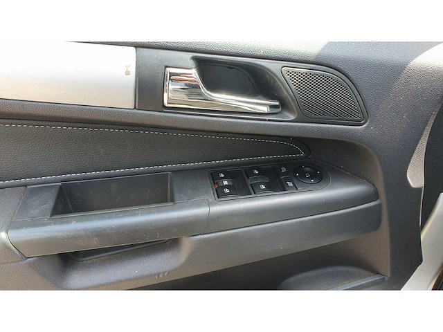 Opel zafira 1.6 essentia, 8-ttn-79 - afbeelding 2 van  9