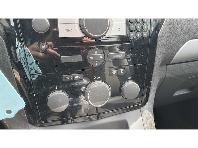 Opel zafira 1.6 essentia, 8-ttn-79 - afbeelding 9 van  9