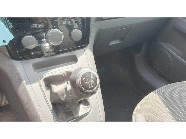 Opel zafira 1.6 essentia , 8-ttn-79 - afbeelding 14 van  14