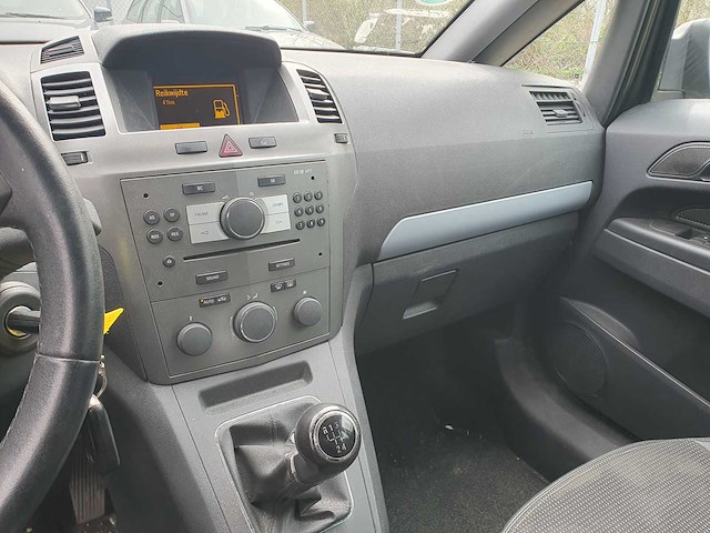 Opel zafira 1.6 essential, jl-043-r - afbeelding 4 van  4