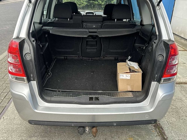 Opel zafira 1.6 temptation car 2010 | 11-klz-4 - afbeelding 13 van  24