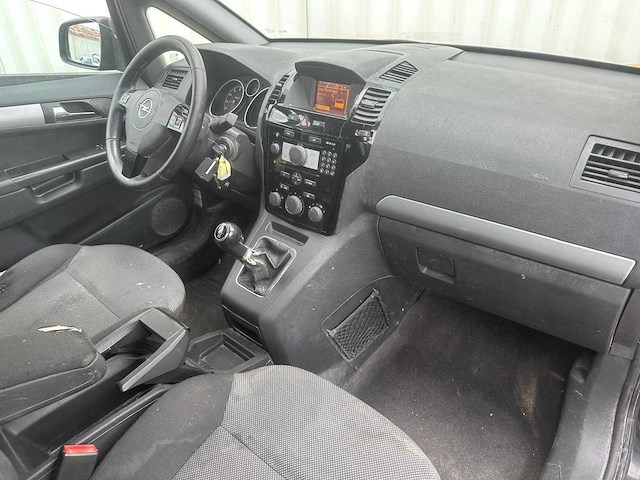 Opel zafira 1.8 111 years edition, 54-pph-7 - afbeelding 8 van  9