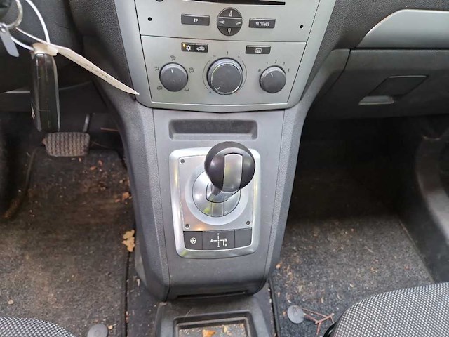 Opel zafira 1.8 cosmo, 10-jdr-2 - afbeelding 10 van  12