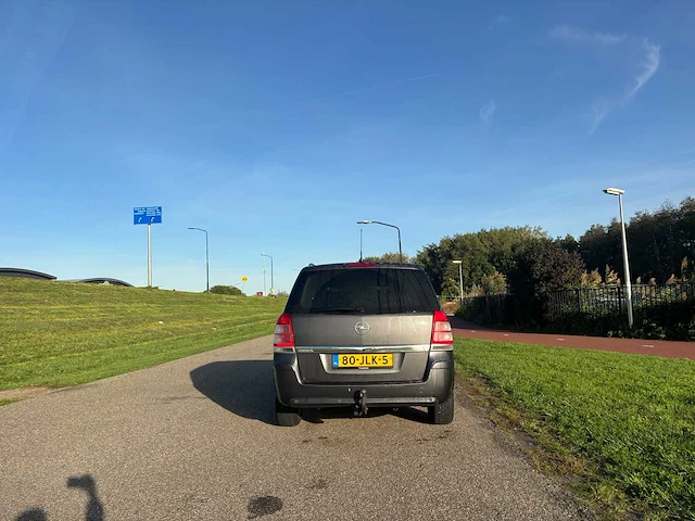 Opel zafira 1.8 cosmo | 80-jlk-5 i - afbeelding 3 van  6