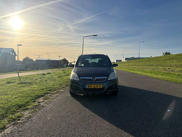 Opel zafira 1.8 cosmo | 80-jlk-5 i - afbeelding 5 van  6