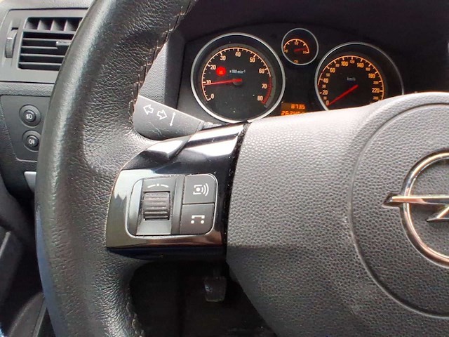 Opel zafira 1.8 cosmo | 81-pvd-8 - afbeelding 8 van  28