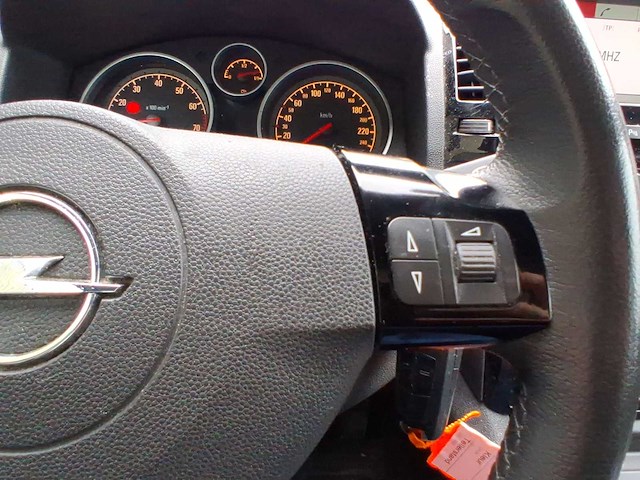 Opel zafira 1.8 cosmo | 81-pvd-8 - afbeelding 9 van  28