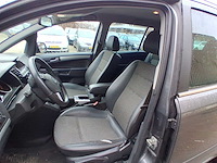 Opel zafira 1.8 cosmo | 81-pvd-8 - afbeelding 2 van  27