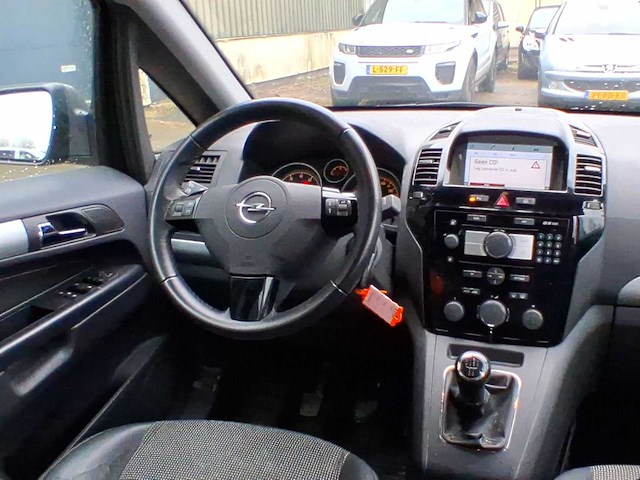 Opel zafira 1.8 cosmo | 81-pvd-8 - afbeelding 19 van  27