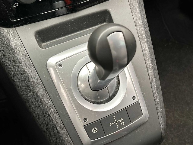 Opel zafira 1.8 edition 2011 | 15-rsj-9 - afbeelding 17 van  37