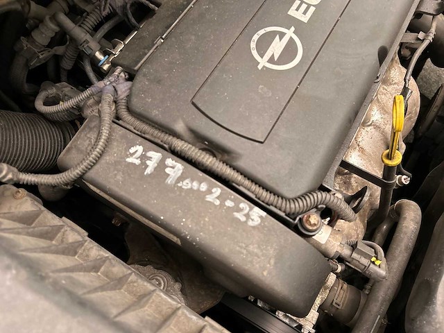 Opel zafira 1.8 edition 2011 | 15-rsj-9 - afbeelding 24 van  37