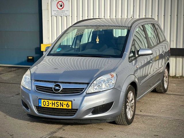 Opel zafira 1.8 executive automaat, 03-hsn-6 - afbeelding 1 van  14