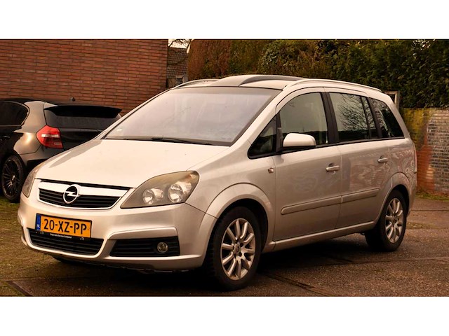 Opel zafira 1.8 temptation 2007 - afbeelding 1 van  22
