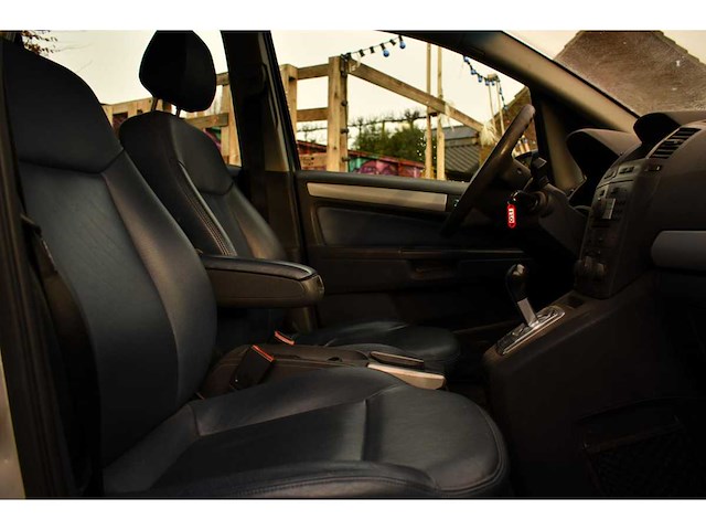 Opel zafira 1.8 temptation 2007 - afbeelding 22 van  22