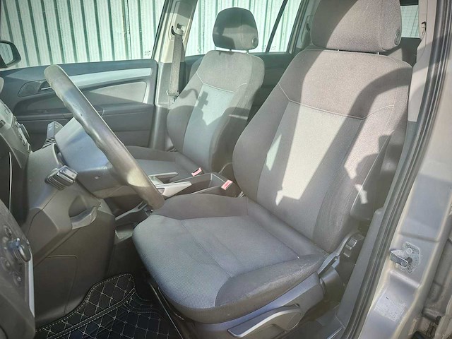 Opel zafira 1.8 temptation, 21-xf-jx - afbeelding 9 van  10