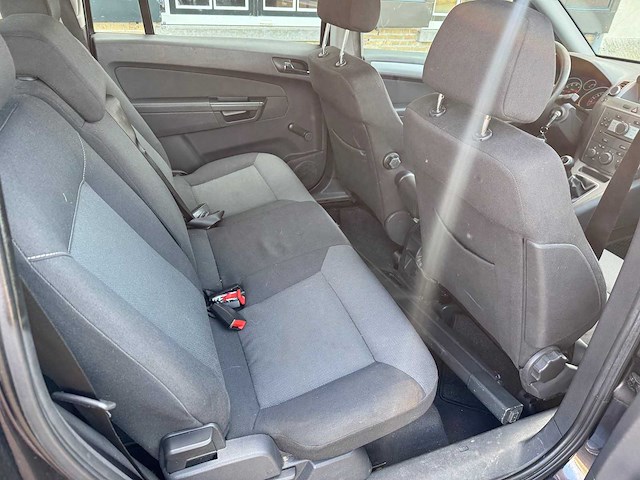 Opel zafira 1.8 temptation 7-persoons 2007 16-xl-kd - afbeelding 17 van  19