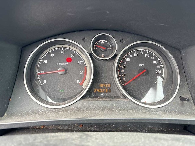 Opel zafira 1.8 temptation | 99-xb-rt - afbeelding 2 van  13