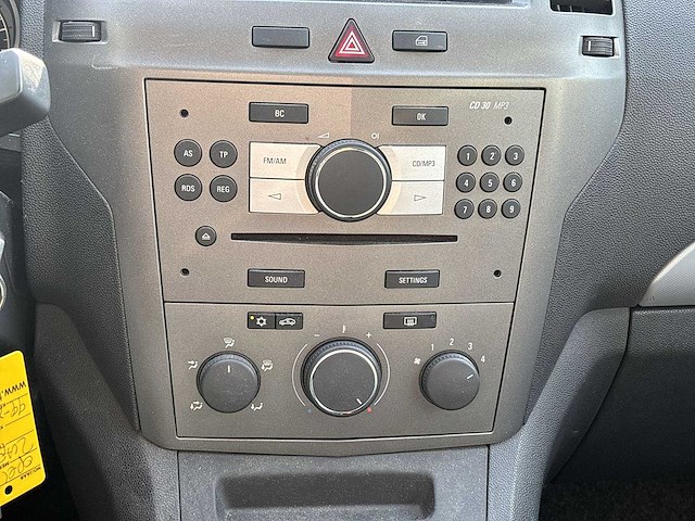 Opel zafira 1.8 temptation | 99-xb-rt - afbeelding 11 van  22