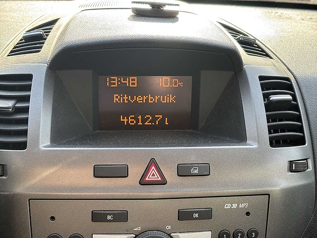 Opel zafira 1.8 temptation | 99-xb-rt - afbeelding 12 van  22