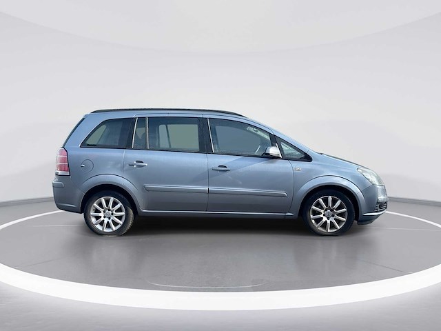 Opel zafira 1.8 temptation | 99-xb-rt - afbeelding 25 van  27