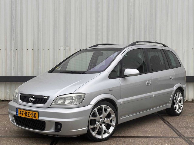 Opel zafira 2.0 16v opc, 47-rz-sk - afbeelding 1 van  18