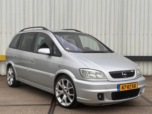 Opel zafira 2.0 16v opc, 47-rz-sk - afbeelding 15 van  18
