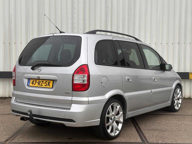 Opel zafira 2.0 16v opc, 47-rz-sk - afbeelding 2 van  2