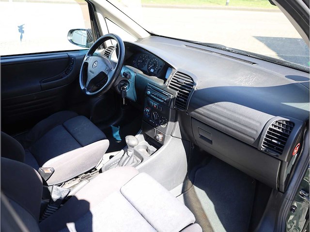 Opel zafira 2.2 16v elegance 2001 automaat, 96-hd-ph - afbeelding 4 van  26