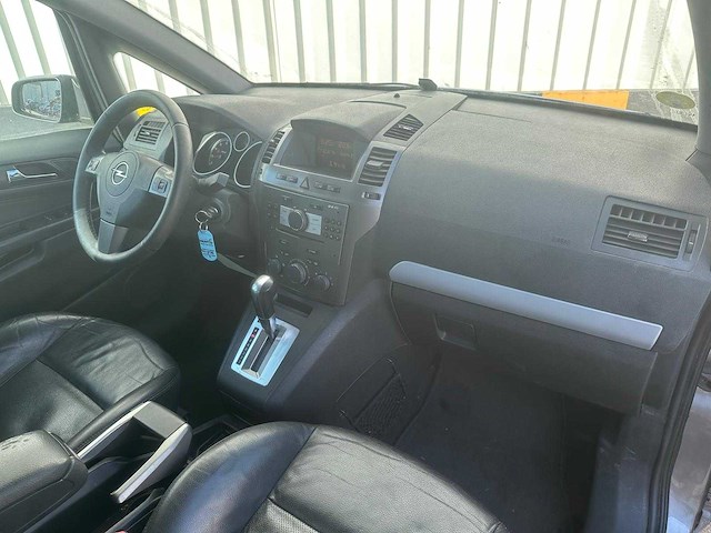Opel zafira 2.2 cosmo , 93-xx-kn - afbeelding 8 van  18