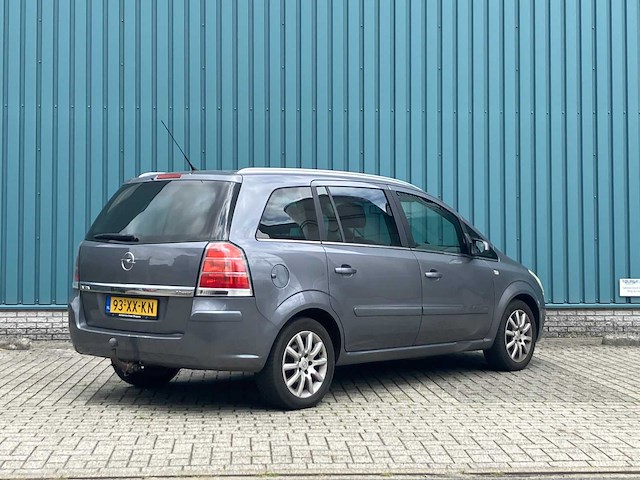 Opel zafira 2.2 cosmo, automaat, 93-xx-kn - afbeelding 11 van  17