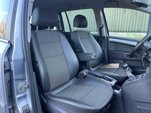Opel zafira 2.2 executive | 79-xp-jx - afbeelding 13 van  20