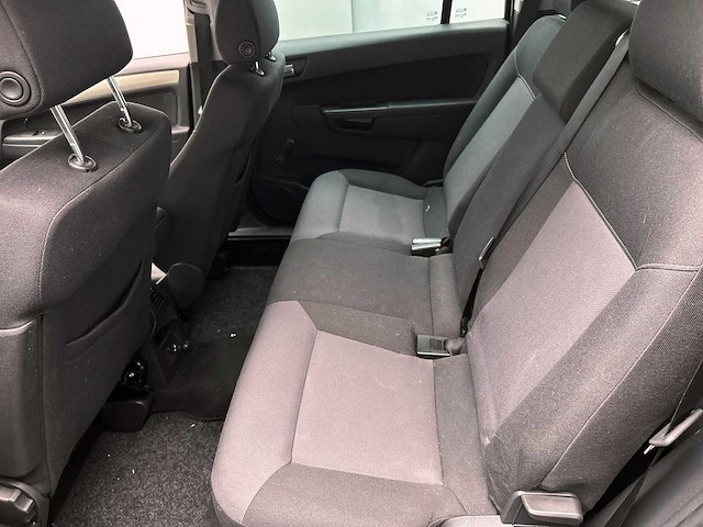 Opel zafira 2.2 temptation 2008 | 26-zp-fr - afbeelding 26 van  42