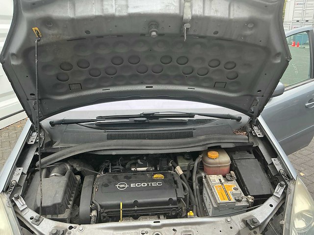 Opel zafira personenauto (5-zfd-78) - afbeelding 9 van  46